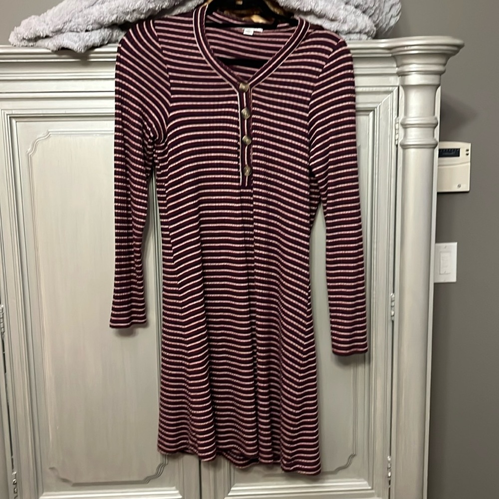 American Eagle women's size L soft dress.